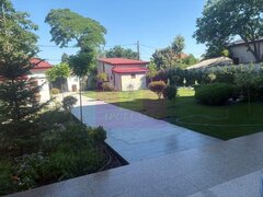 Vila P+1+M incojurata de o oaza de liniste si verdeata Bragadiru